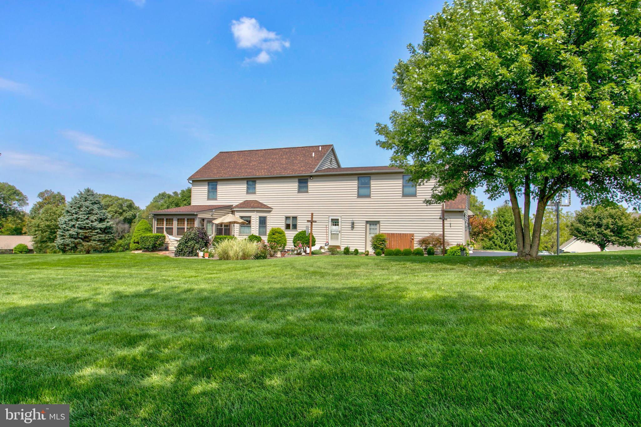 MEADOW SPRINGS - Residential