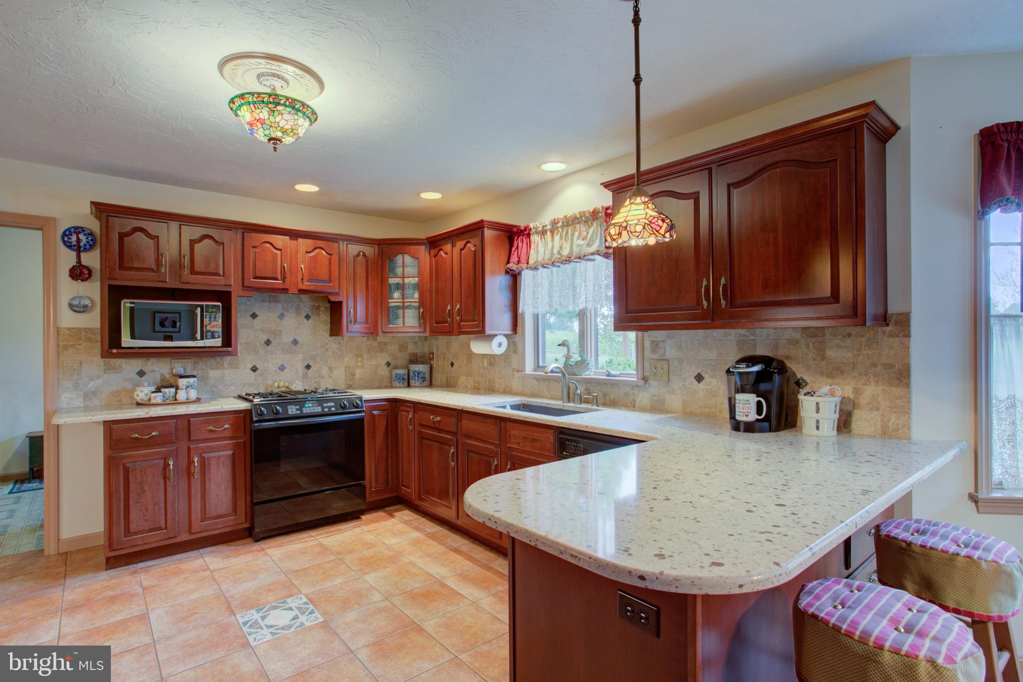 MEADOW SPRINGS - Residential