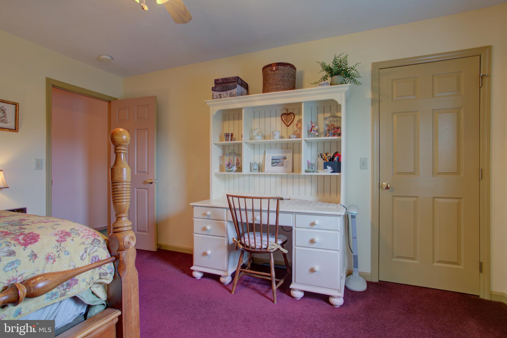 MEADOW SPRINGS - Residential