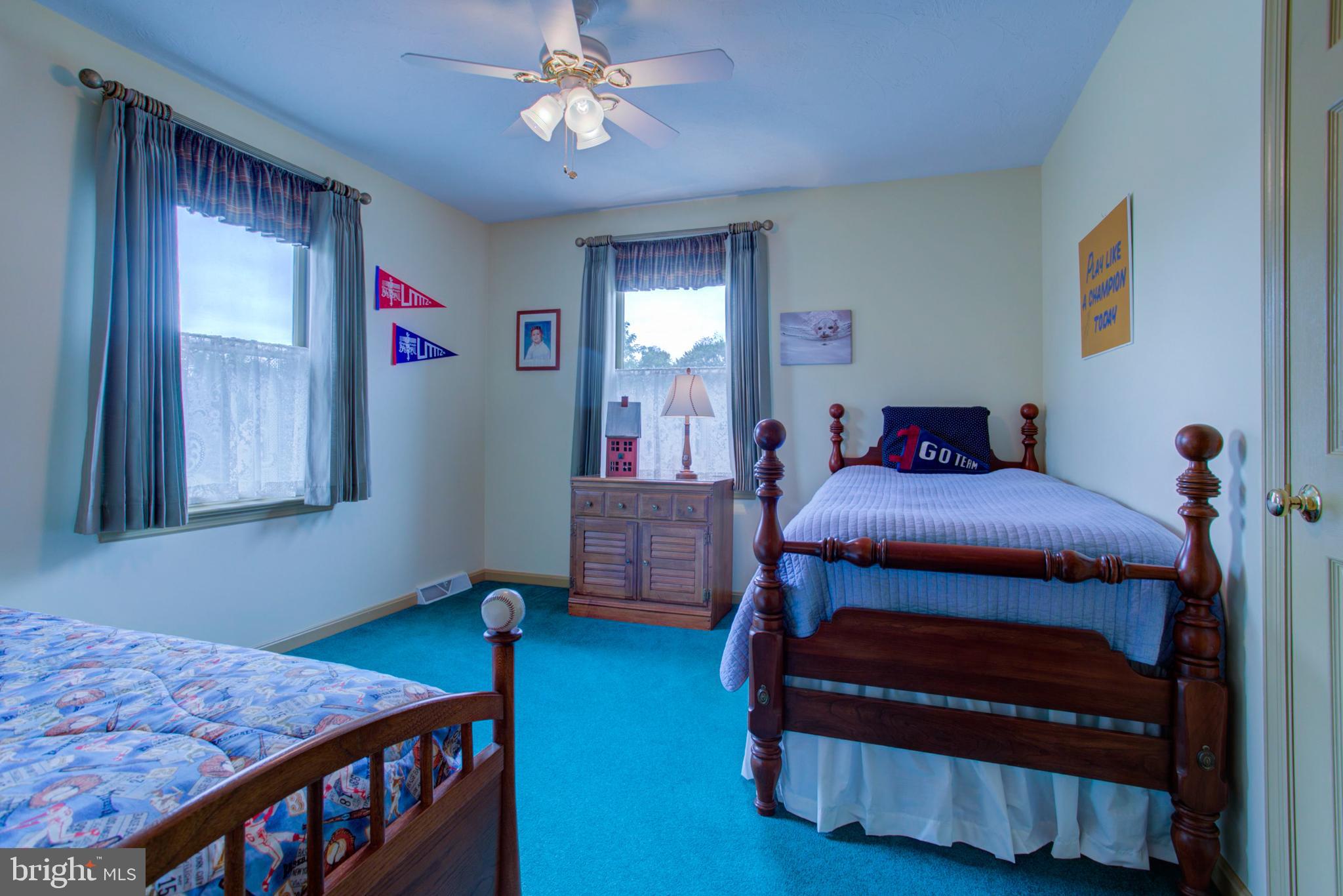 MEADOW SPRINGS - Residential