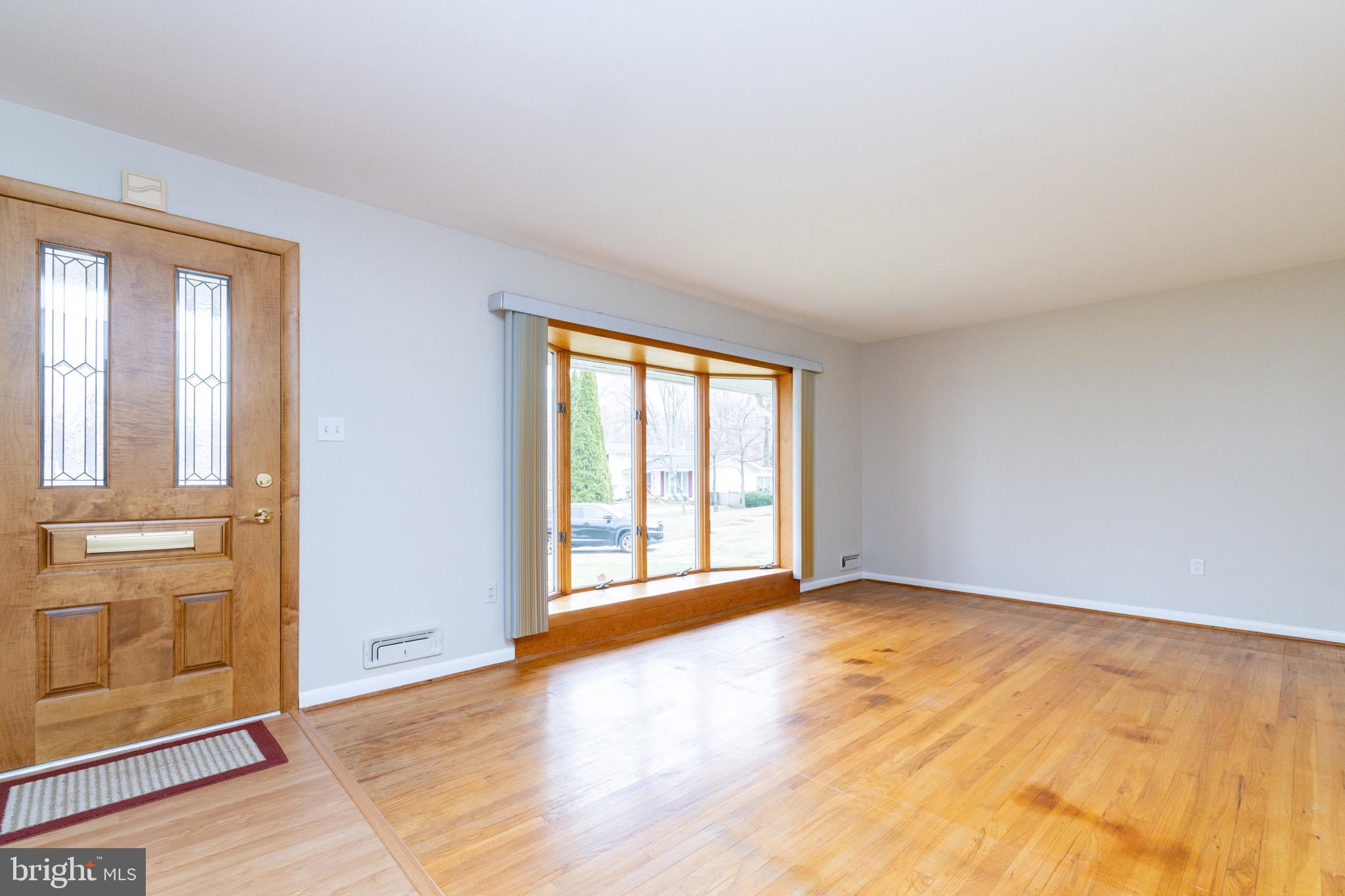 FAIRFAX VILLA - Residential