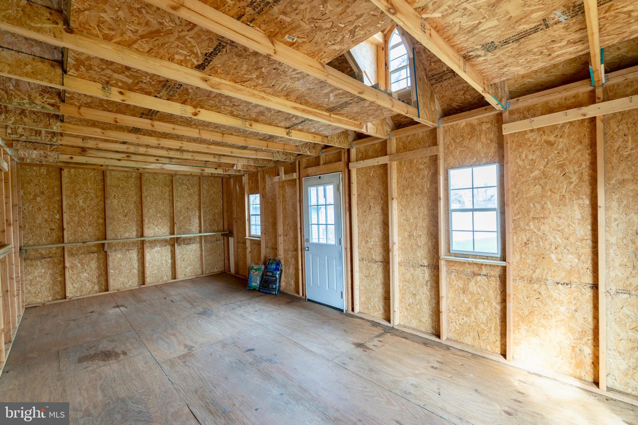 FAIRFAX VILLA - Residential