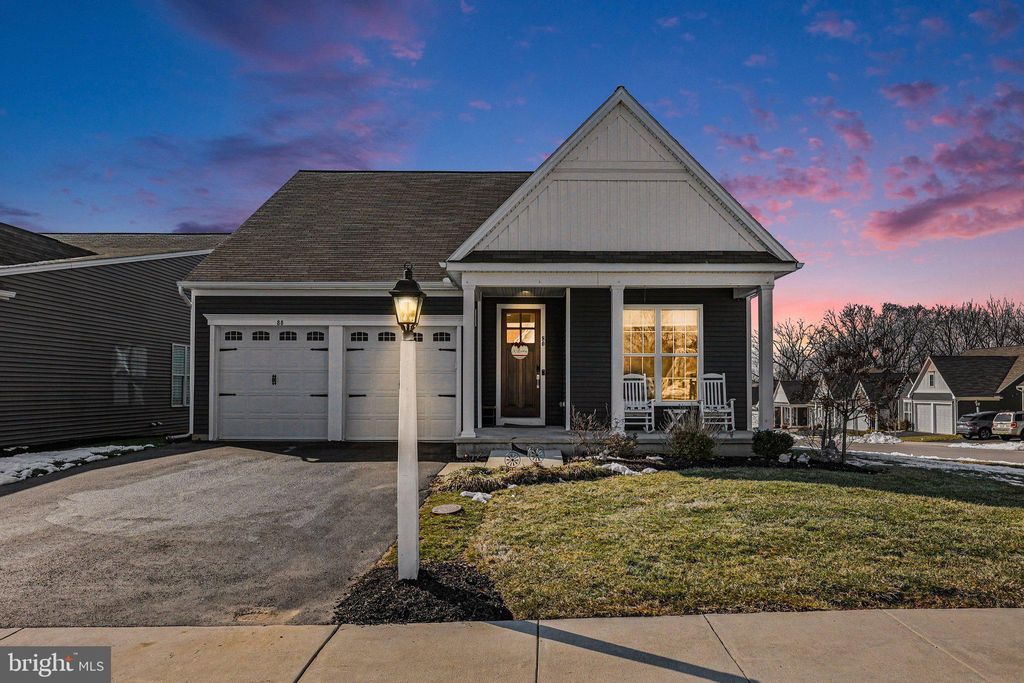 Photo of 80 Butterfly Dr, MECHANICSBURG, PA 17055 (MLS # PACB2051062)