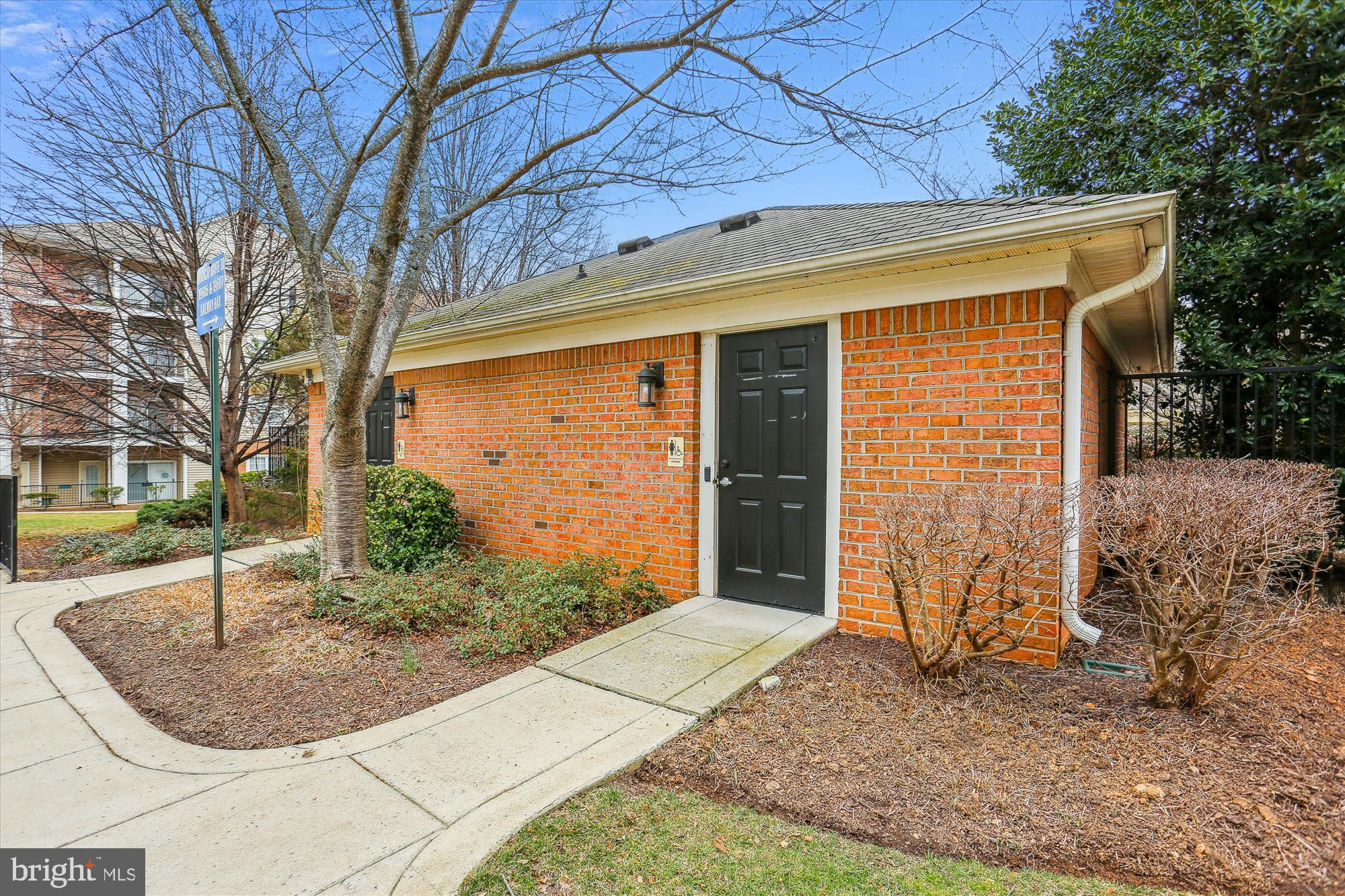 ASHMORE AT GERMANOWN COMMUNITY - Residential