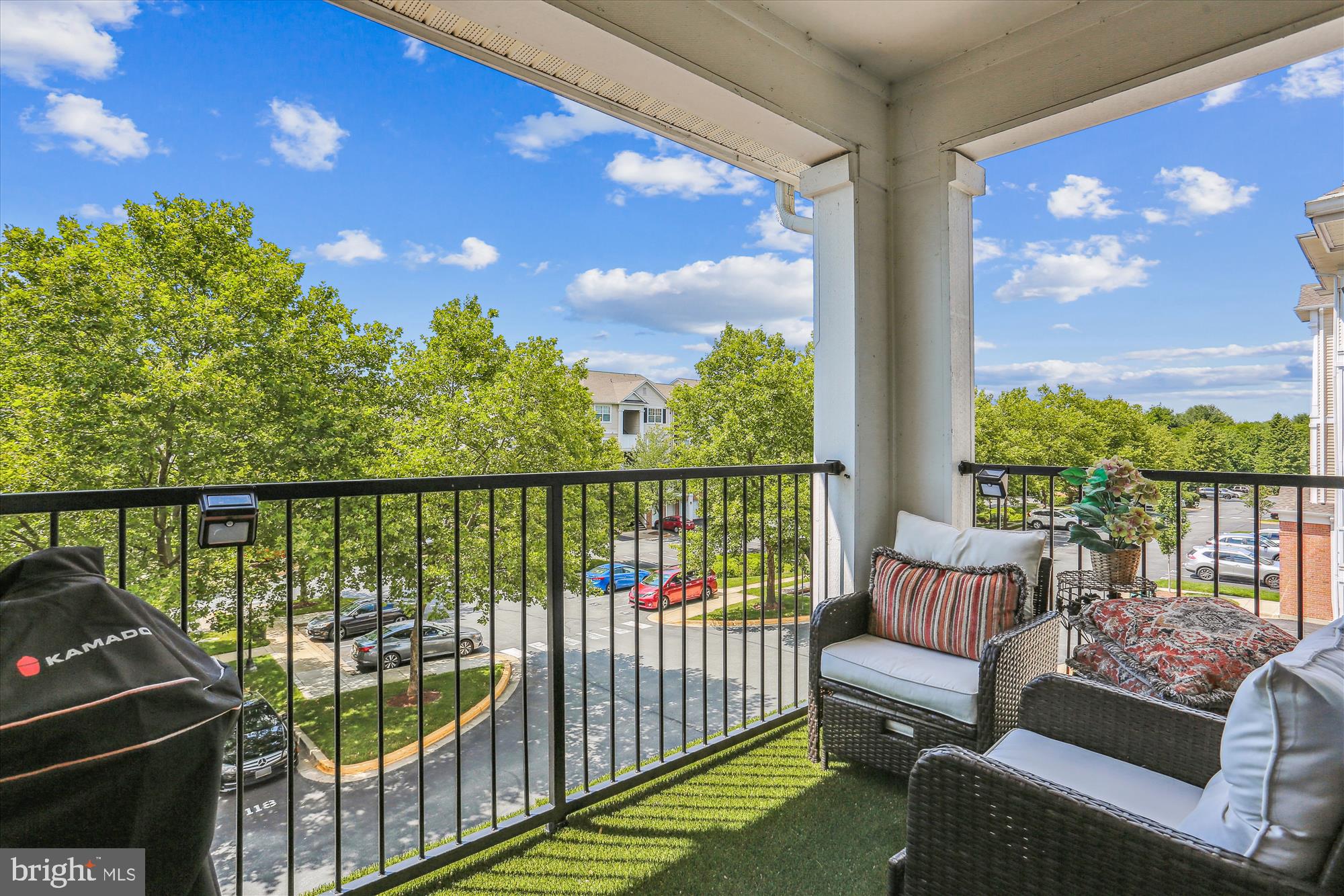 ASHMORE AT GERMANOWN COMMUNITY - Residential