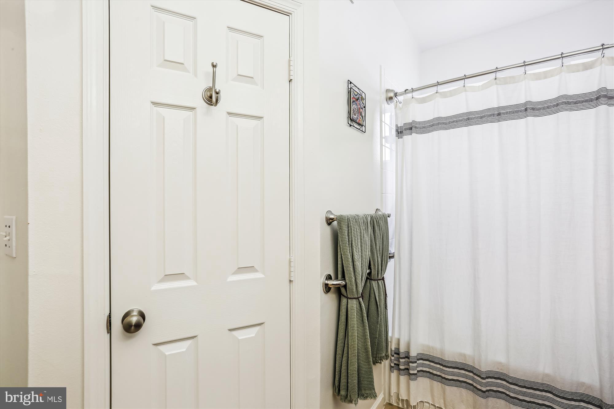 ASHMORE AT GERMANOWN COMMUNITY - Residential