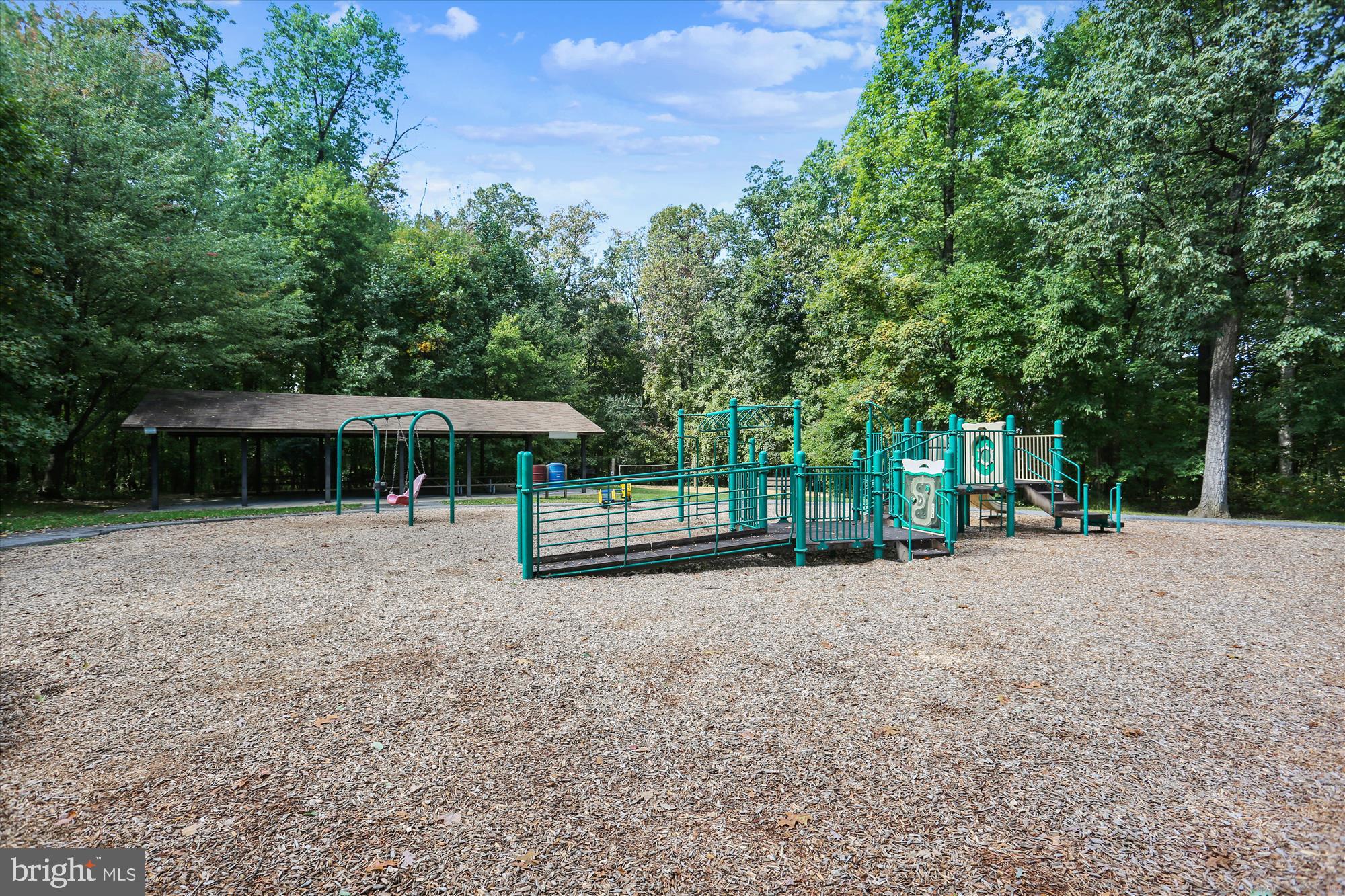 ASHMORE AT GERMANOWN COMMUNITY - Residential