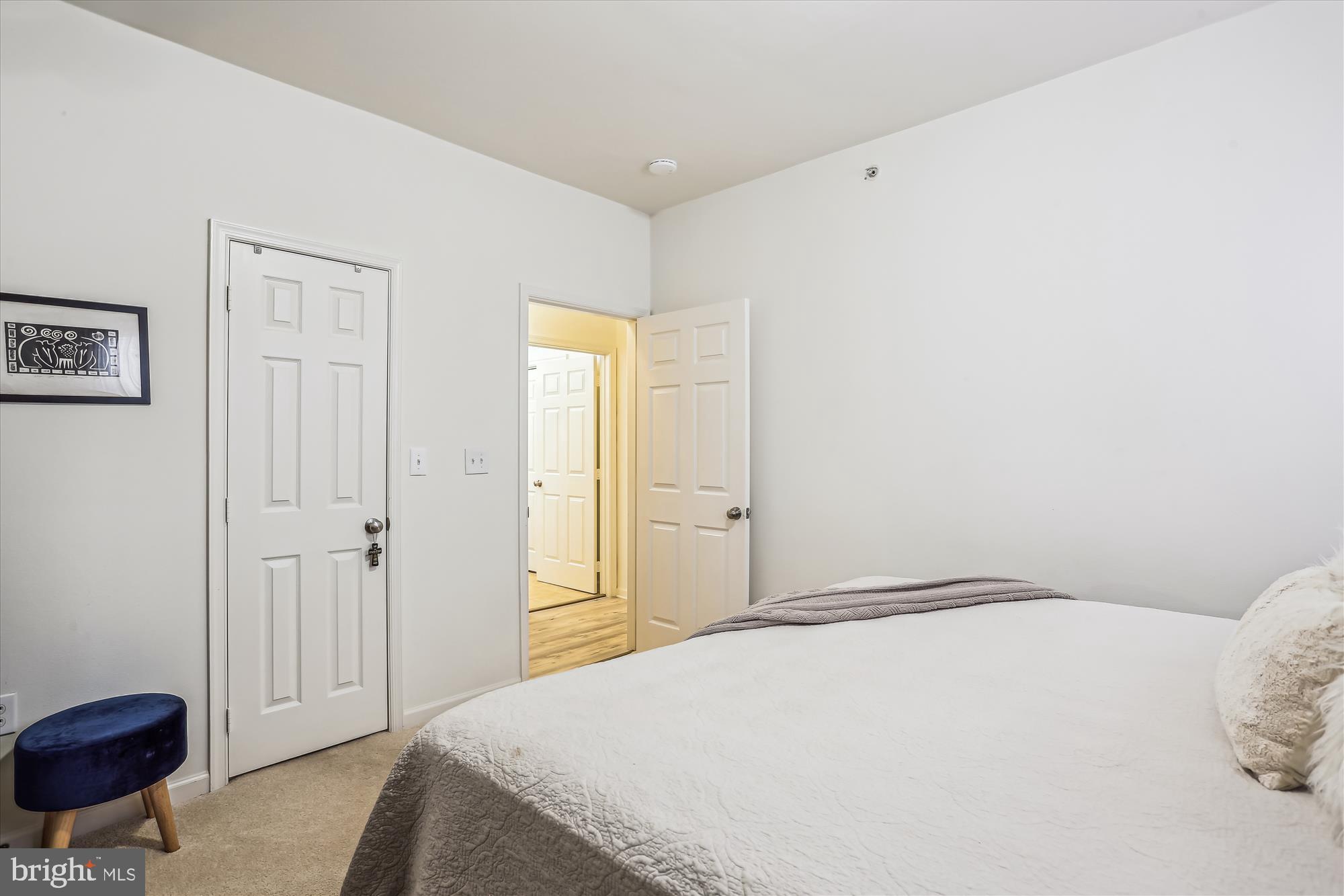 ASHMORE AT GERMANOWN COMMUNITY - Residential