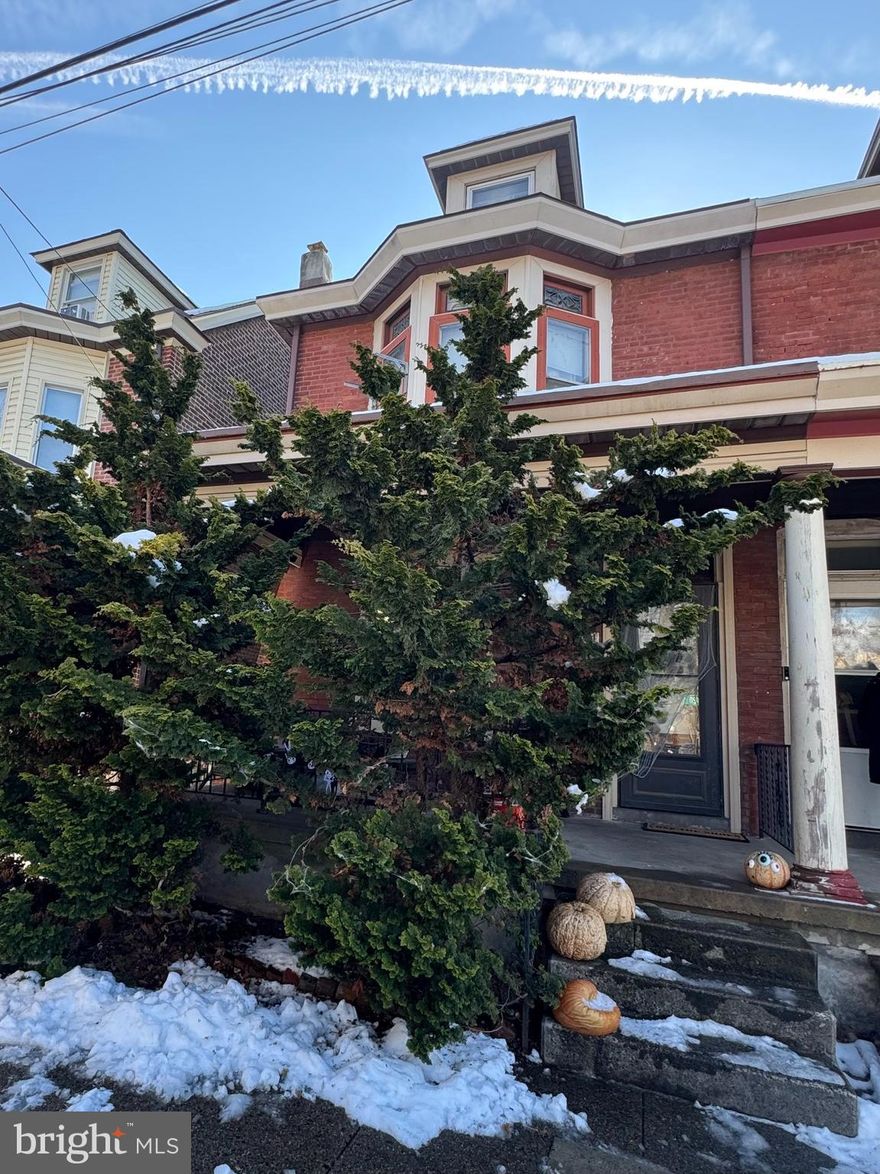 Great opportunity for investors or buyers looking to grow equity! The pictures are terrible, but the opportunities are endless! This solid 1,600 sq ft brick twin is full of character and potential and is priced to reflect the need for cosmetic updates and general improvements. This home features a spacious living room with a fireplace and original narrow-plank hardwood floors just waiting to be brought back to life. A separate dining room offers great space for gatherings. The kitchen is ready for a refresh but provides ample room and direct access to an oversized brick patio, complete with a beautiful shade tree. Upstairs, you’ll find three nicely sized bedrooms and a well-maintained hall bath featuring a walk-in shower with sliding glass doors and tile flooring. Original interior doors add to the home’s charm. The third floor has been insulated, offering flexibility for future living space, a home office, or storage.  Conveniently located within walking distance to Pottstown’s growing food and entertainment scene, with easy access to Route 422 and the Philadelphia Premium Outlets.