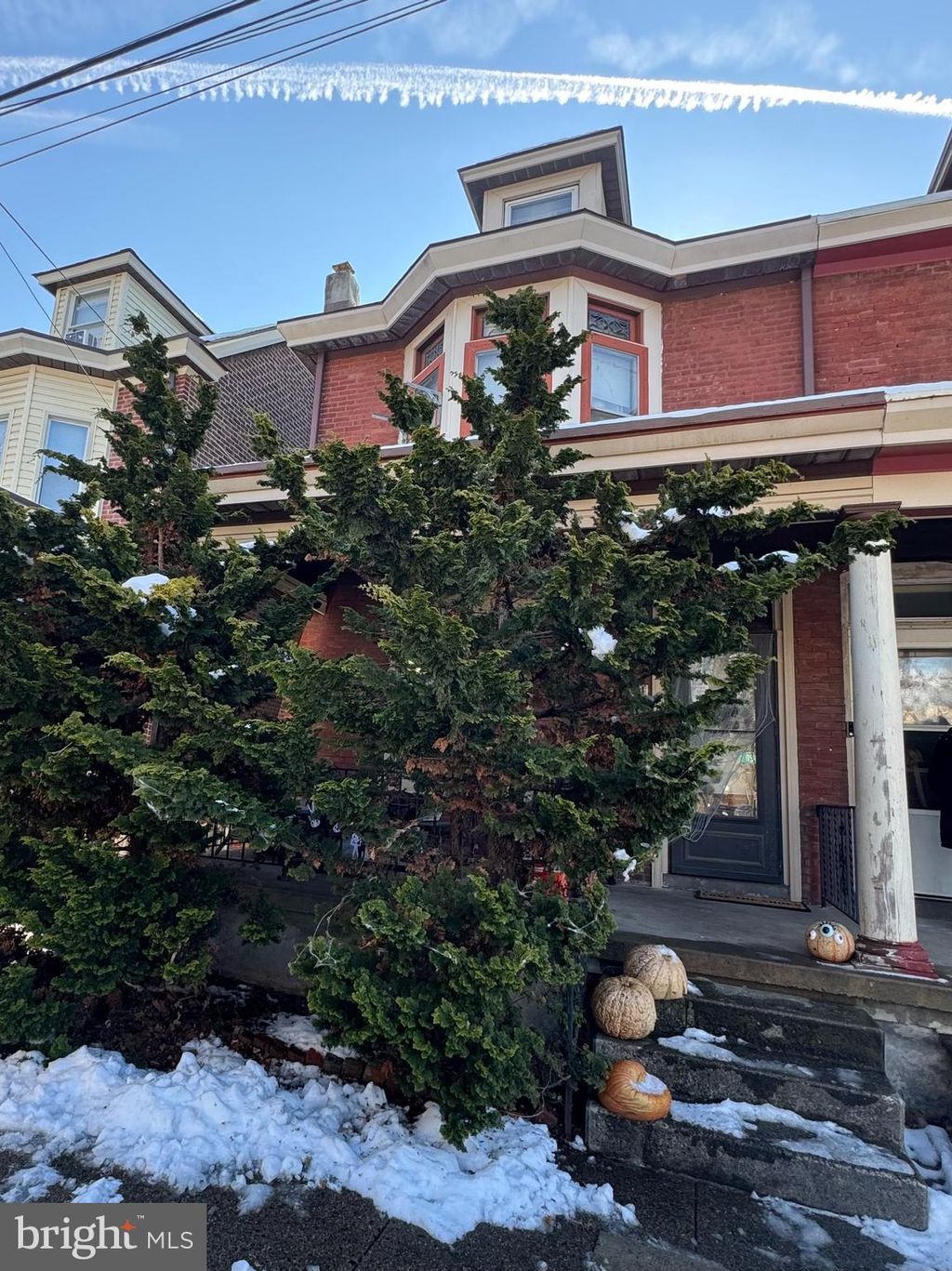 Photo of 804 Queen Street, POTTSTOWN, PA 19464 (MLS # PAMC2166120)