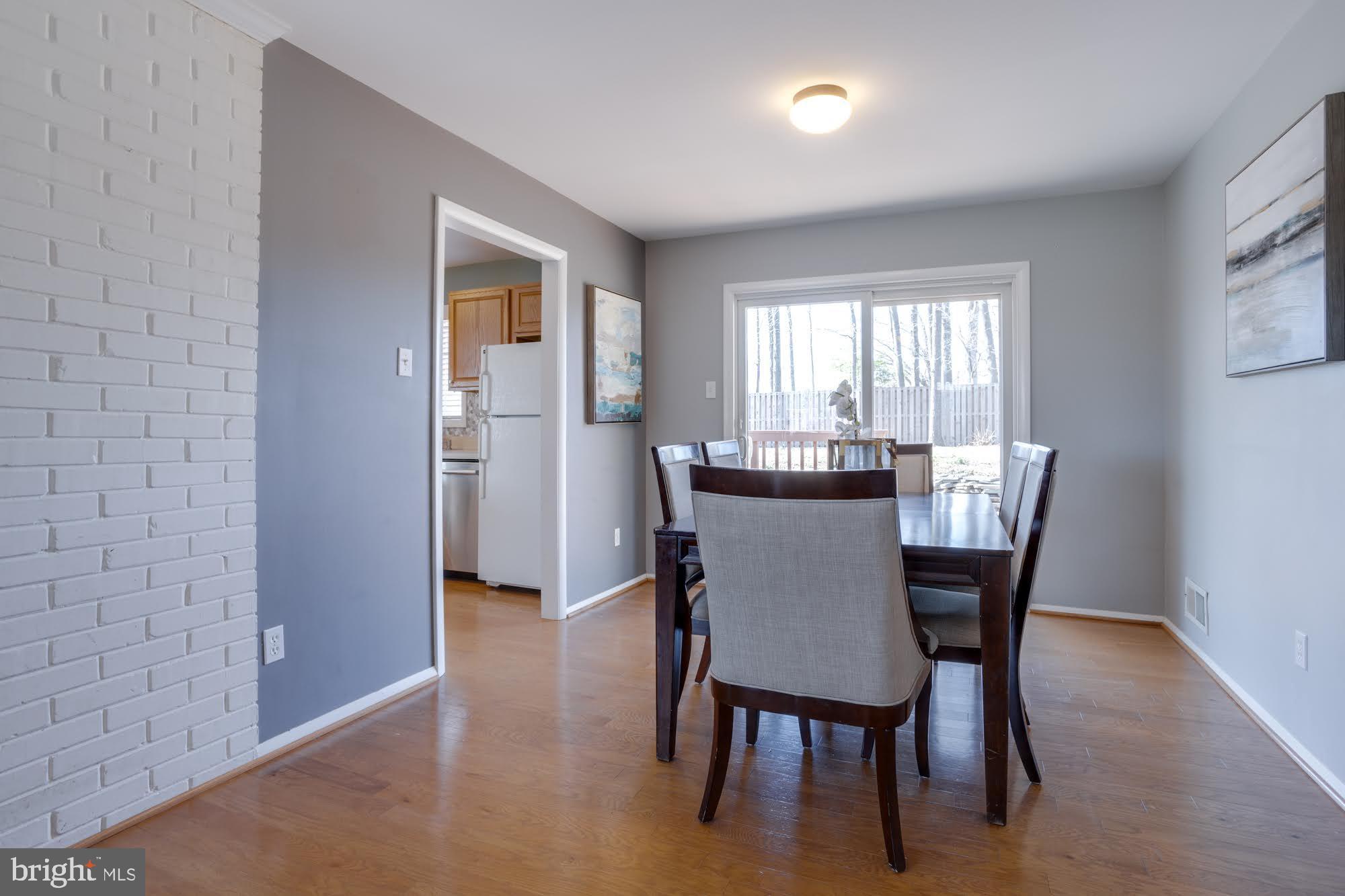 NORTH SPRINGFIELD - Residential