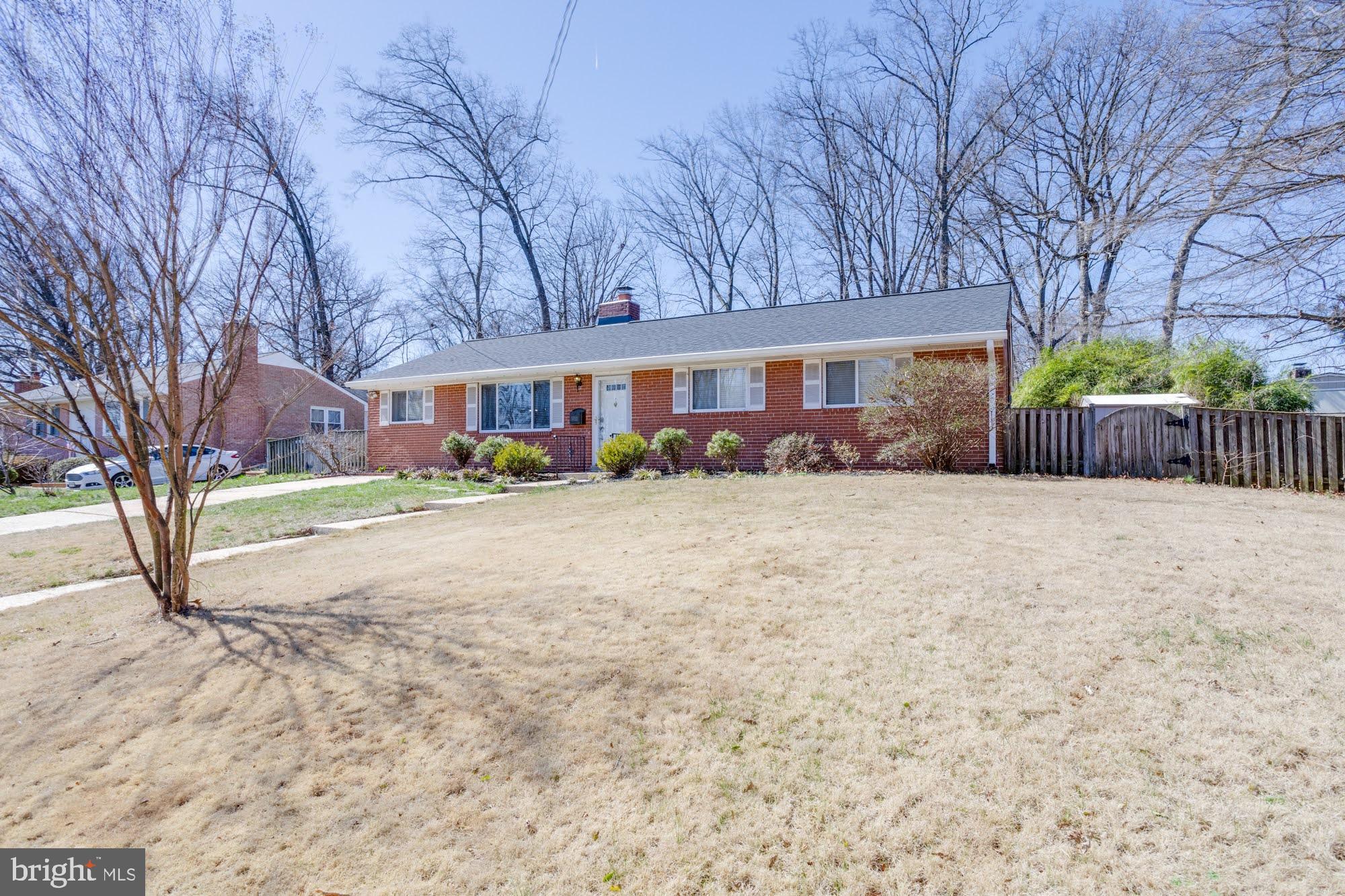 NORTH SPRINGFIELD - Residential