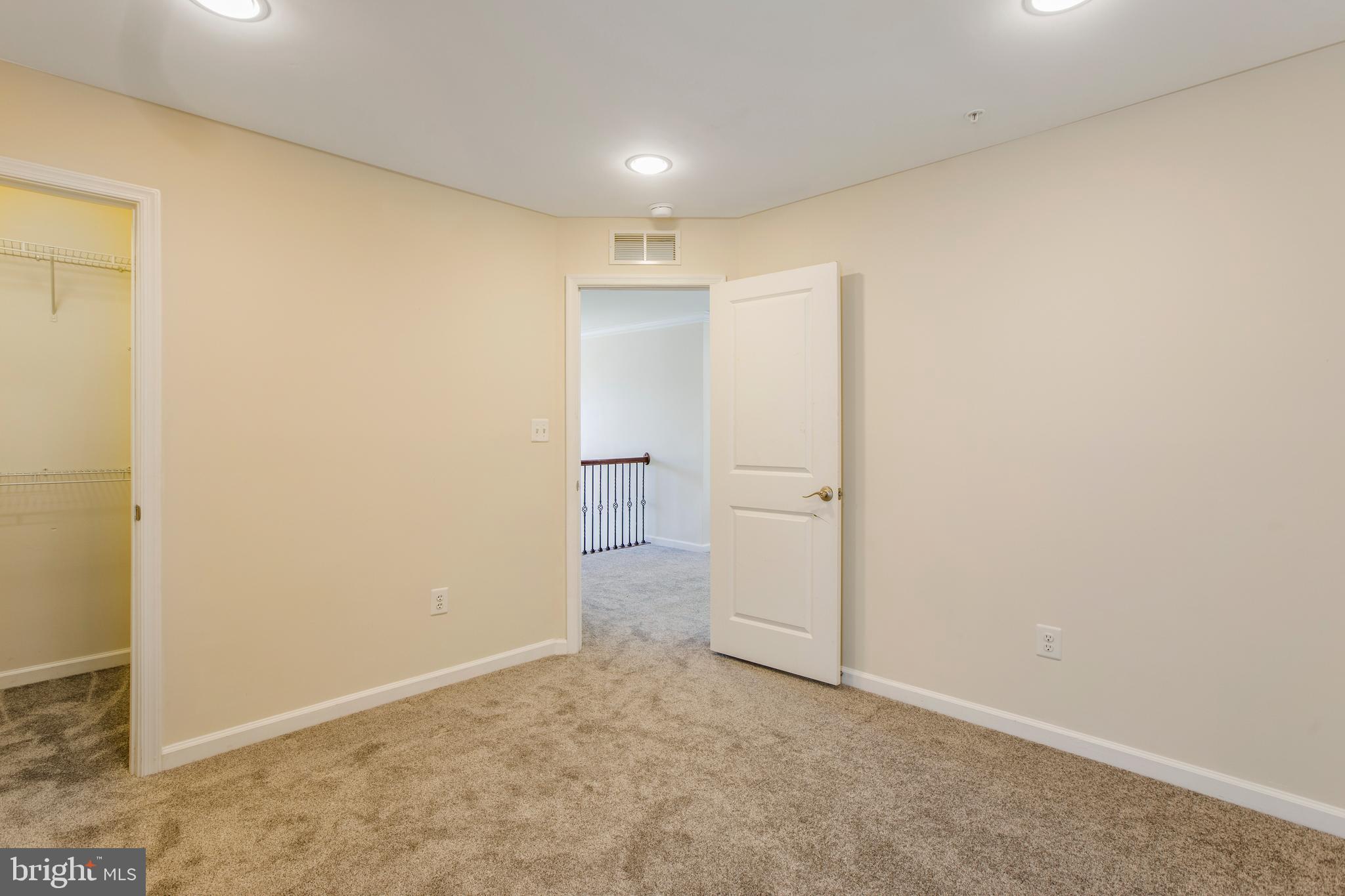 BOLTON HILL - Residential