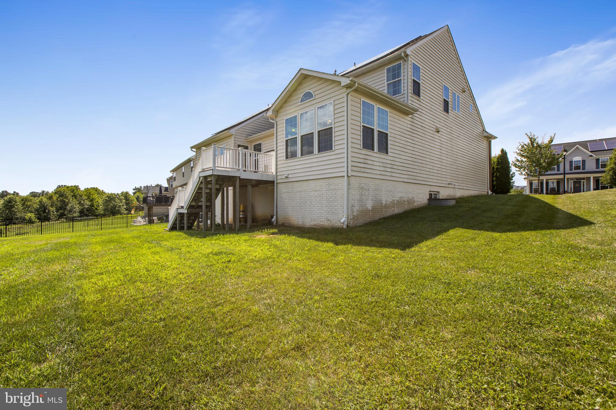BOLTON HILL - Residential