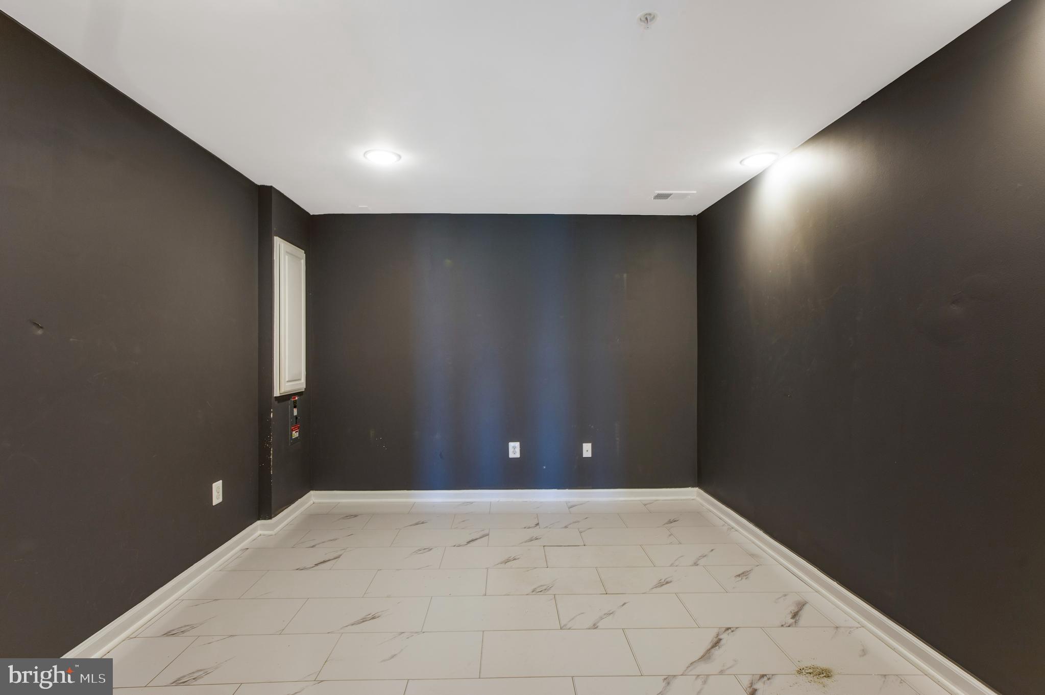 BOLTON HILL - Residential