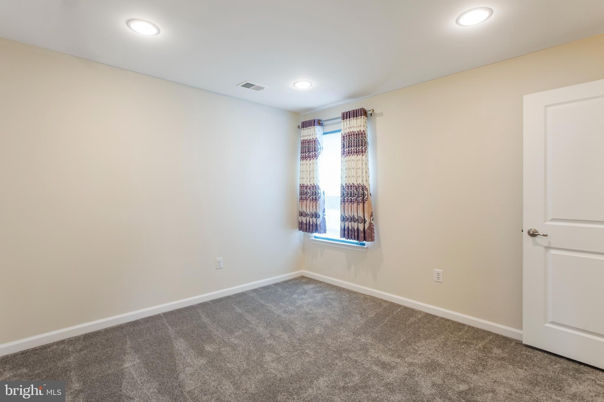 BOLTON HILL - Residential