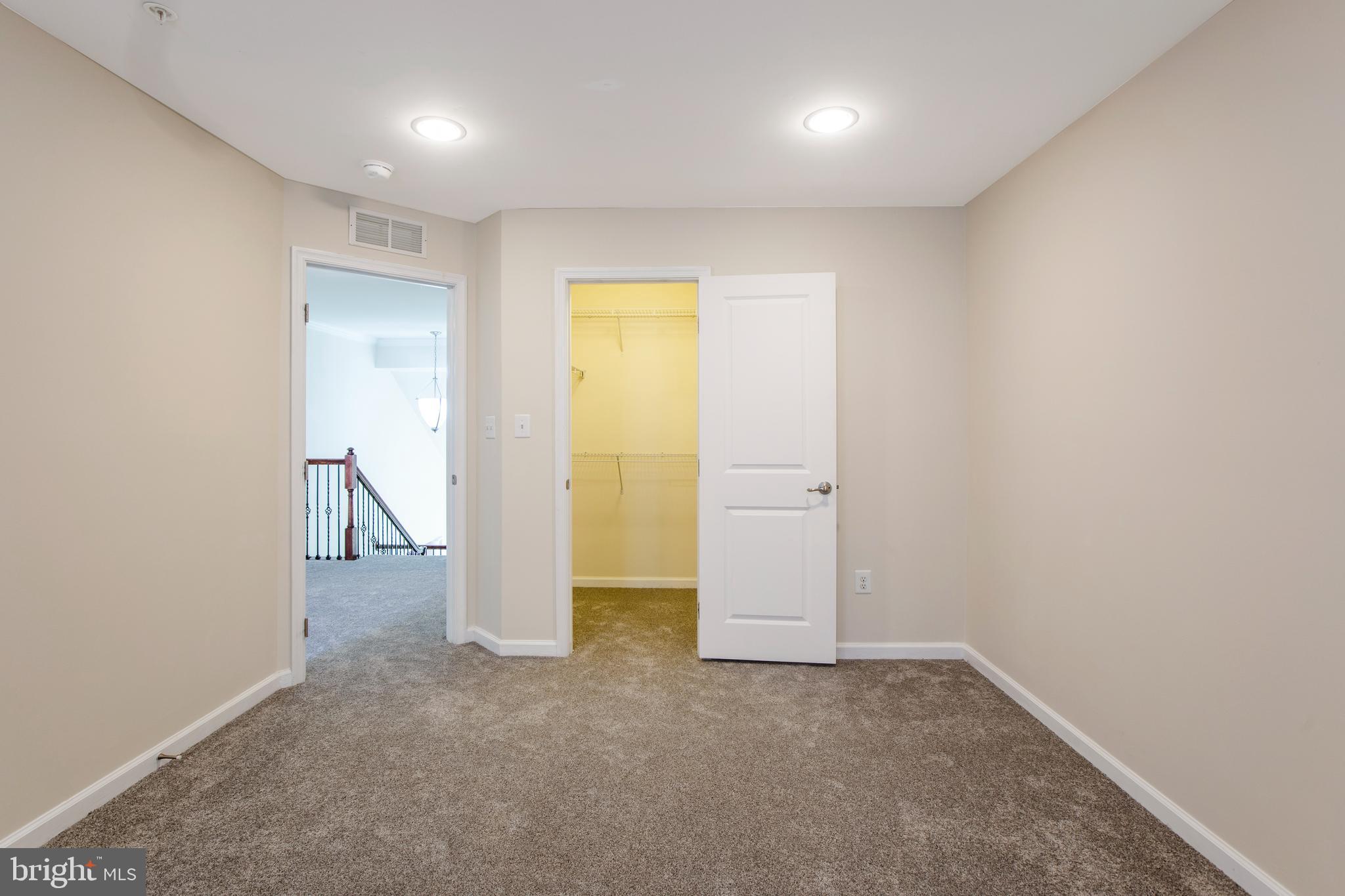 BOLTON HILL - Residential