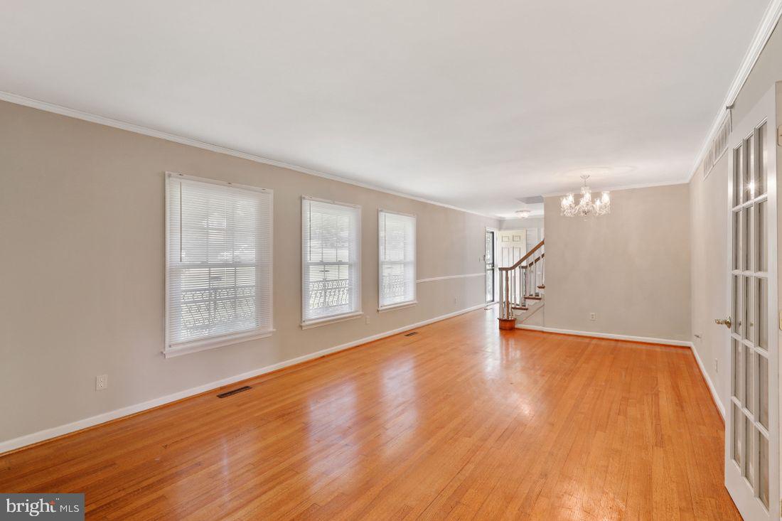 HUNT CLUB FARMS - Residential