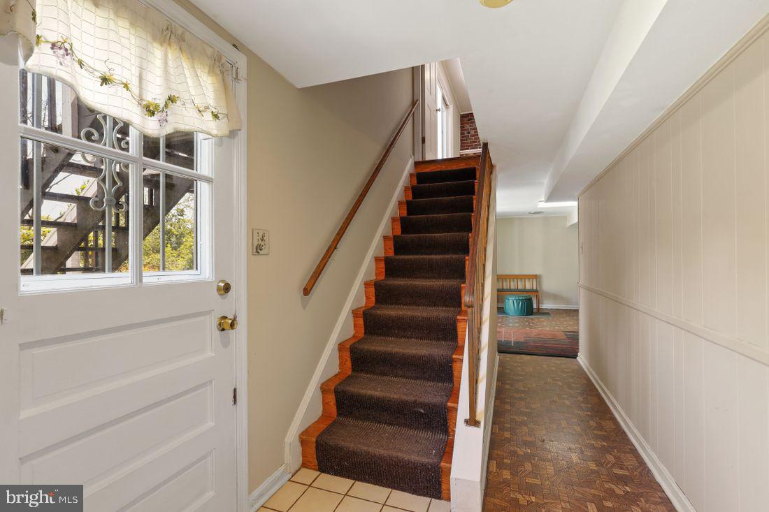 HUNT CLUB FARMS - Residential