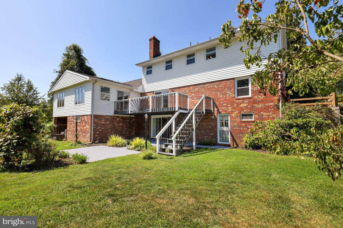 HUNT CLUB FARMS - Residential