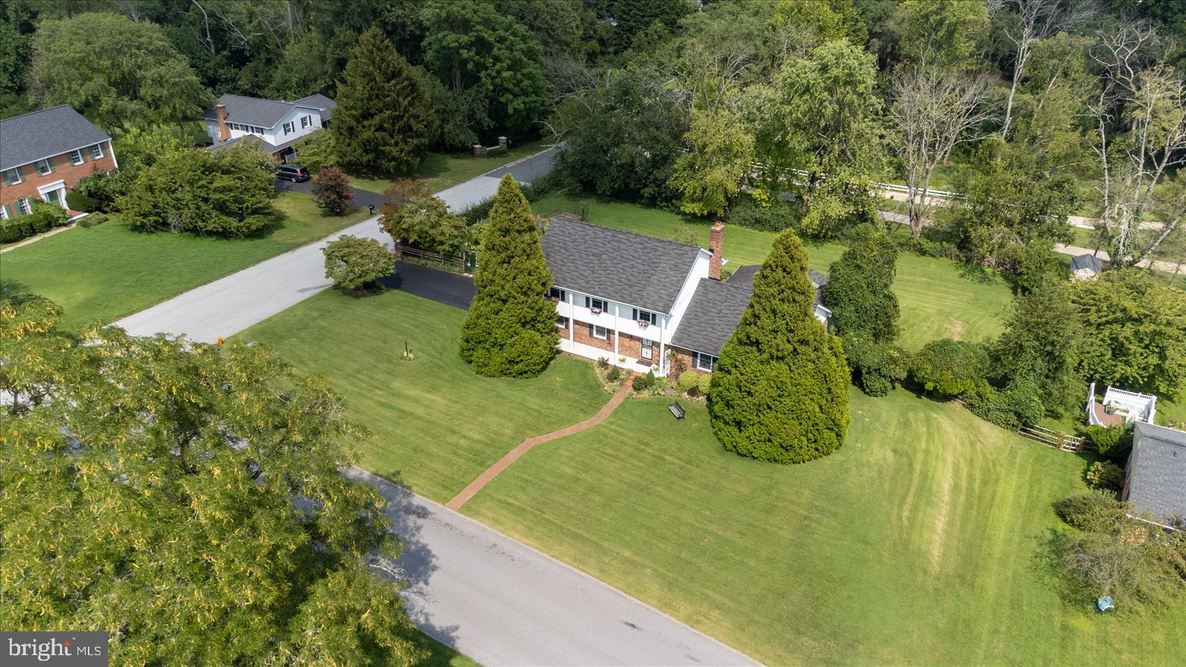 HUNT CLUB FARMS - Residential