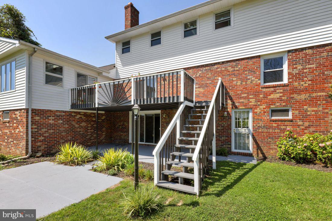 HUNT CLUB FARMS - Residential