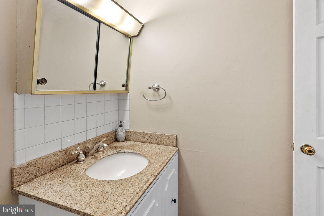 HUNT CLUB FARMS - Residential