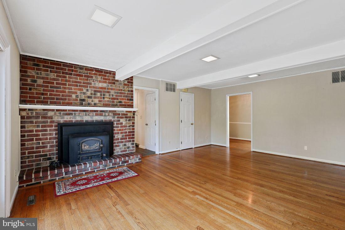 HUNT CLUB FARMS - Residential