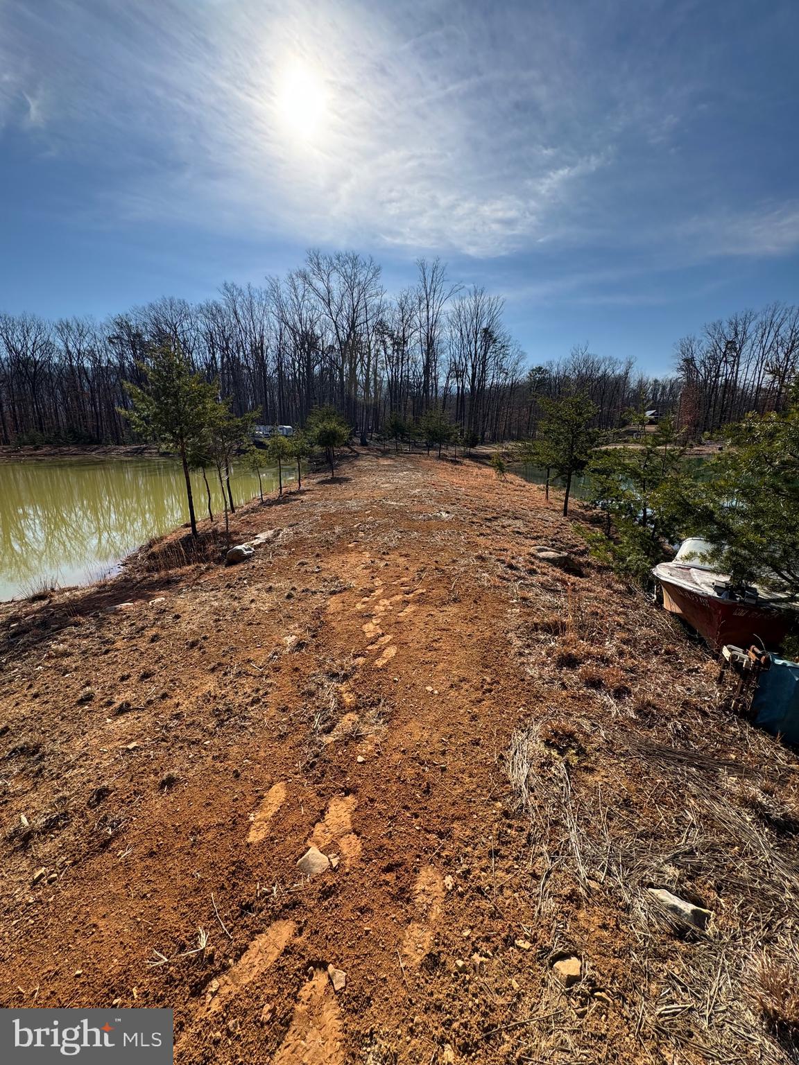 NO SUBDIVISION - Residential