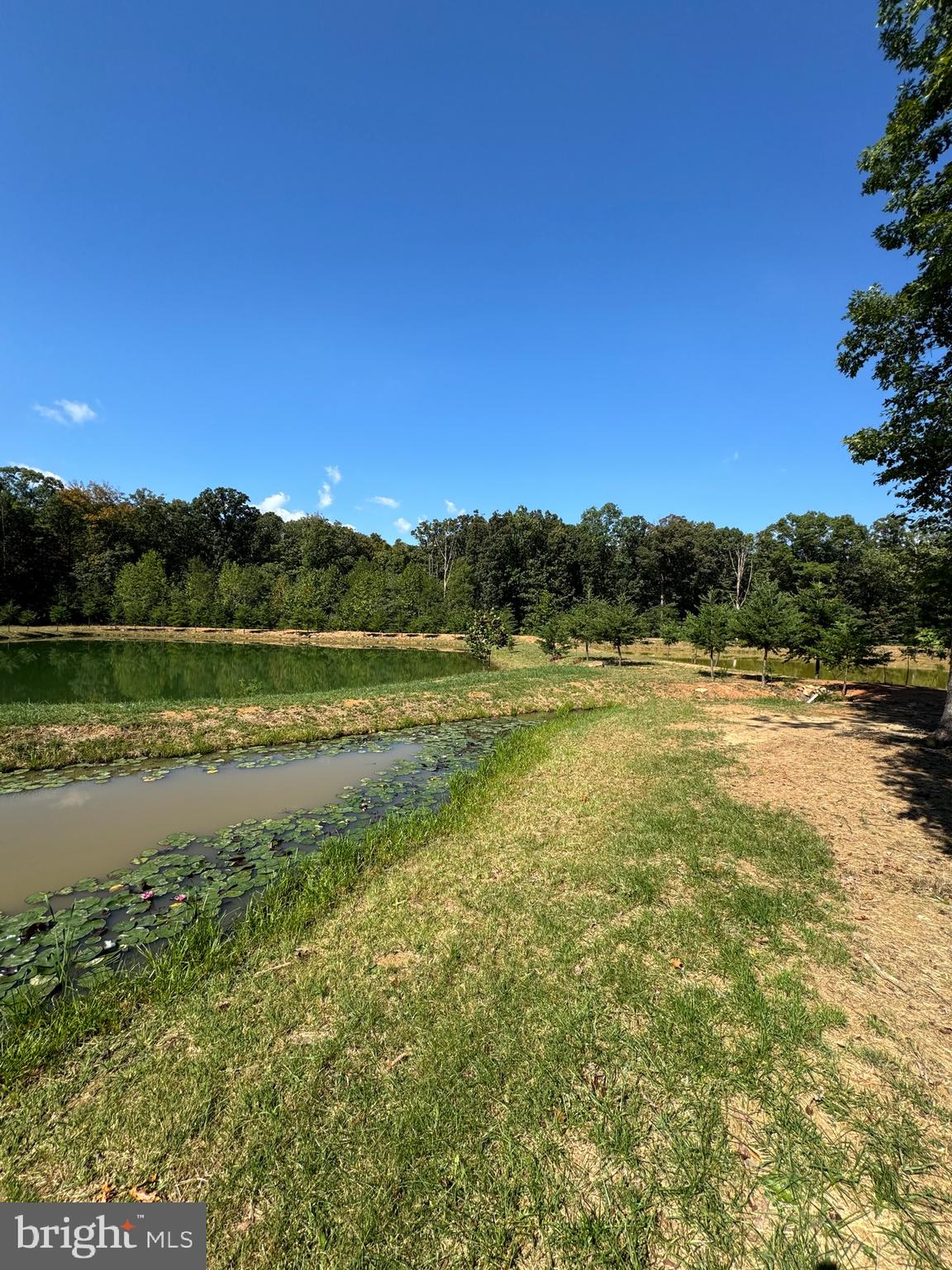 NO SUBDIVISION - Residential