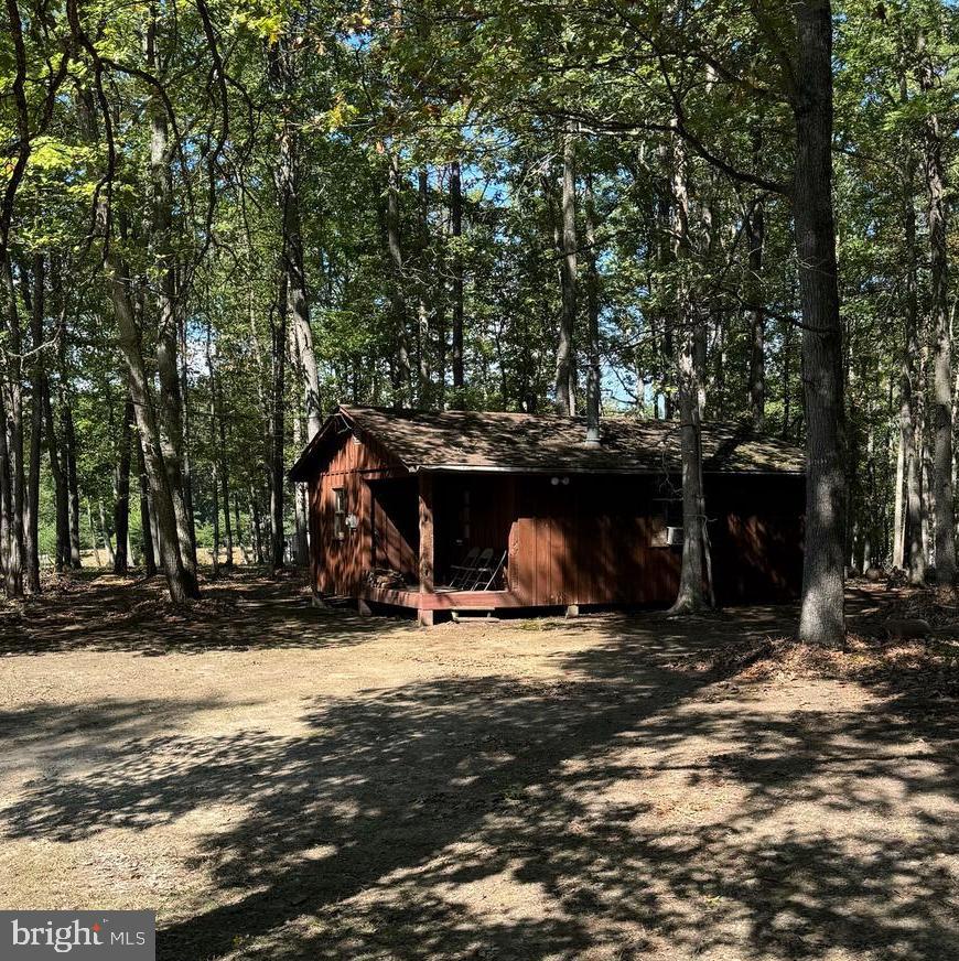 NO SUBDIVISION - Residential