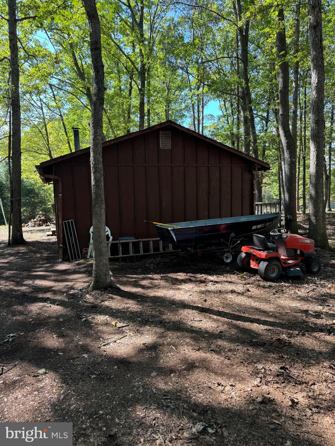 NO SUBDIVISION - Residential