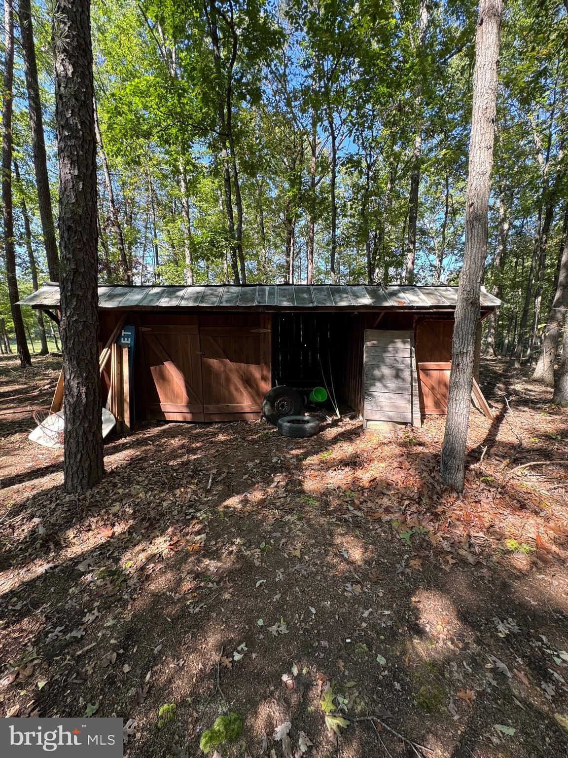 NO SUBDIVISION - Residential