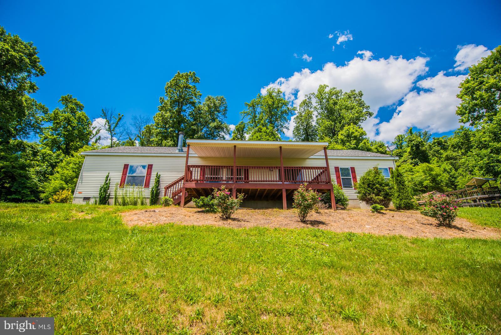 ROLLING HILLS - Residential