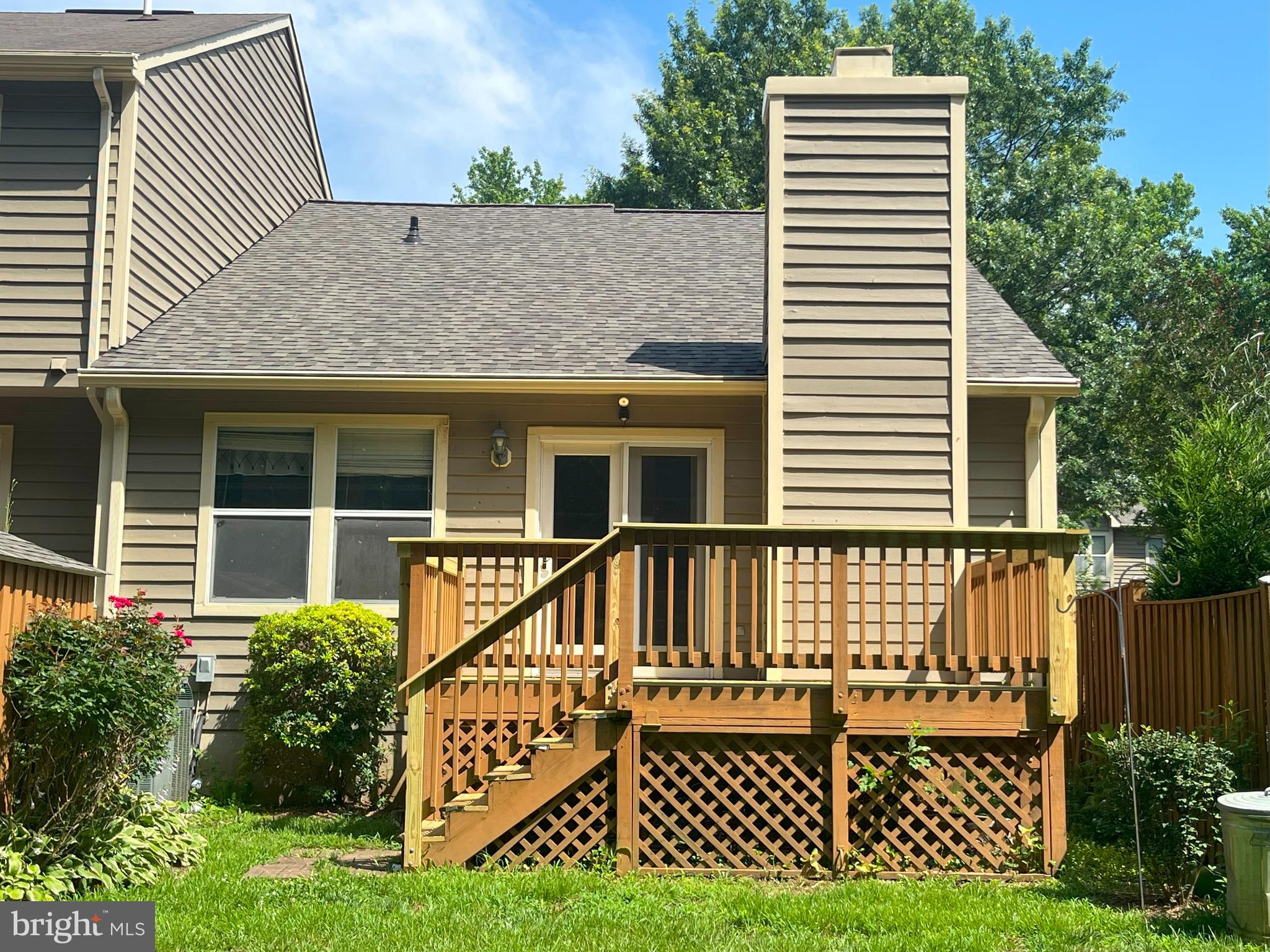 7 ASHFORD COURT