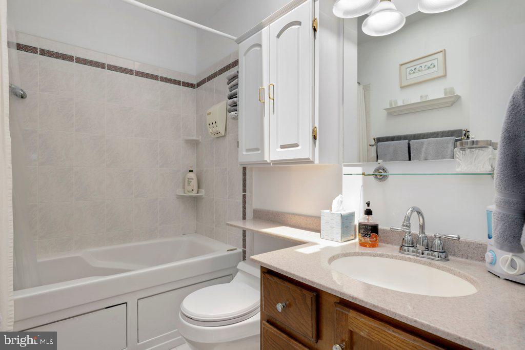 DUNFRETTEN ESTATES - Residential