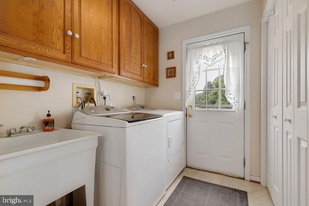 DUNFRETTEN ESTATES - Residential