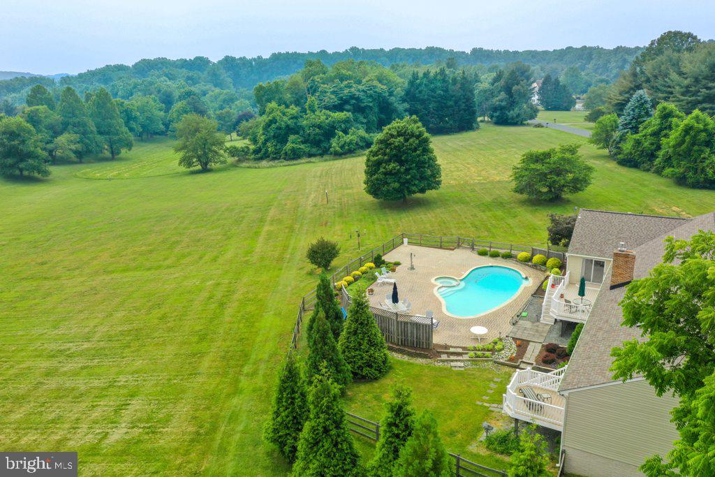 DUNFRETTEN ESTATES - Residential