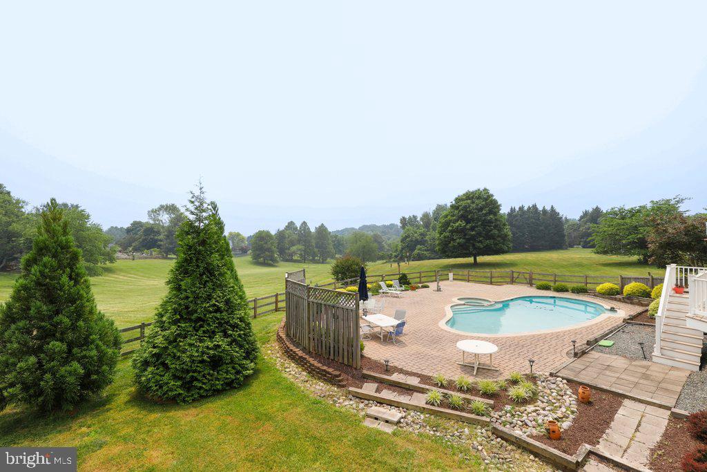 DUNFRETTEN ESTATES - Residential