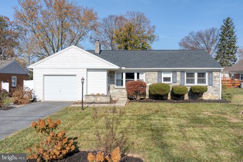 Photo of 2197 Veumont Drive, LANCASTER, PA 17601 (MLS # PALA2060924)