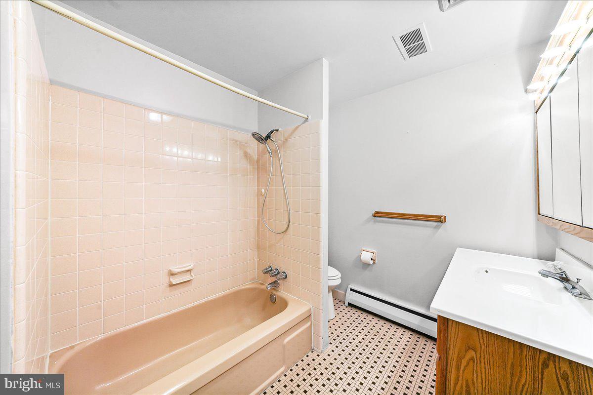 BROOKTHORPE HILLS - Residential