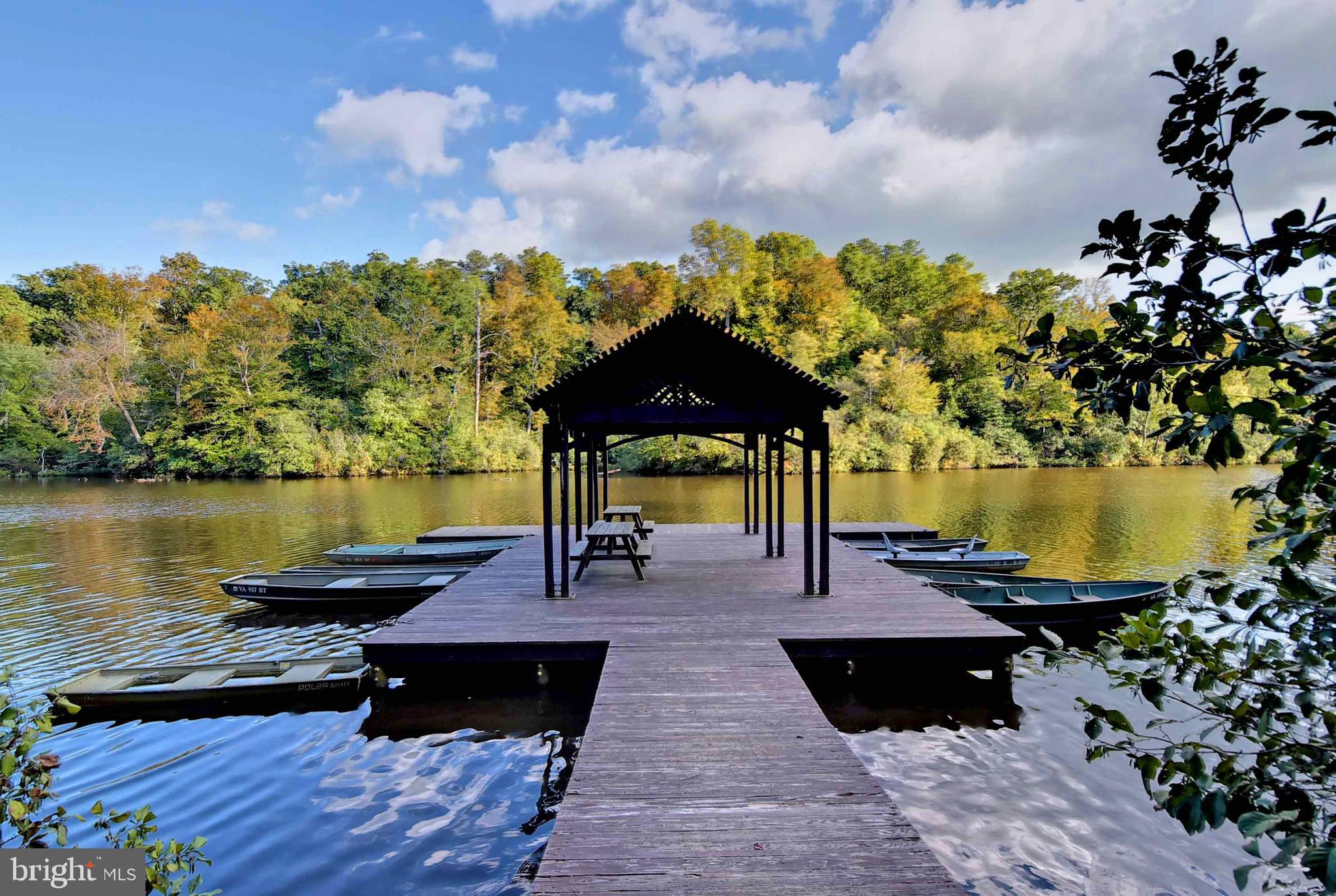 STONEHOUSE - Residential