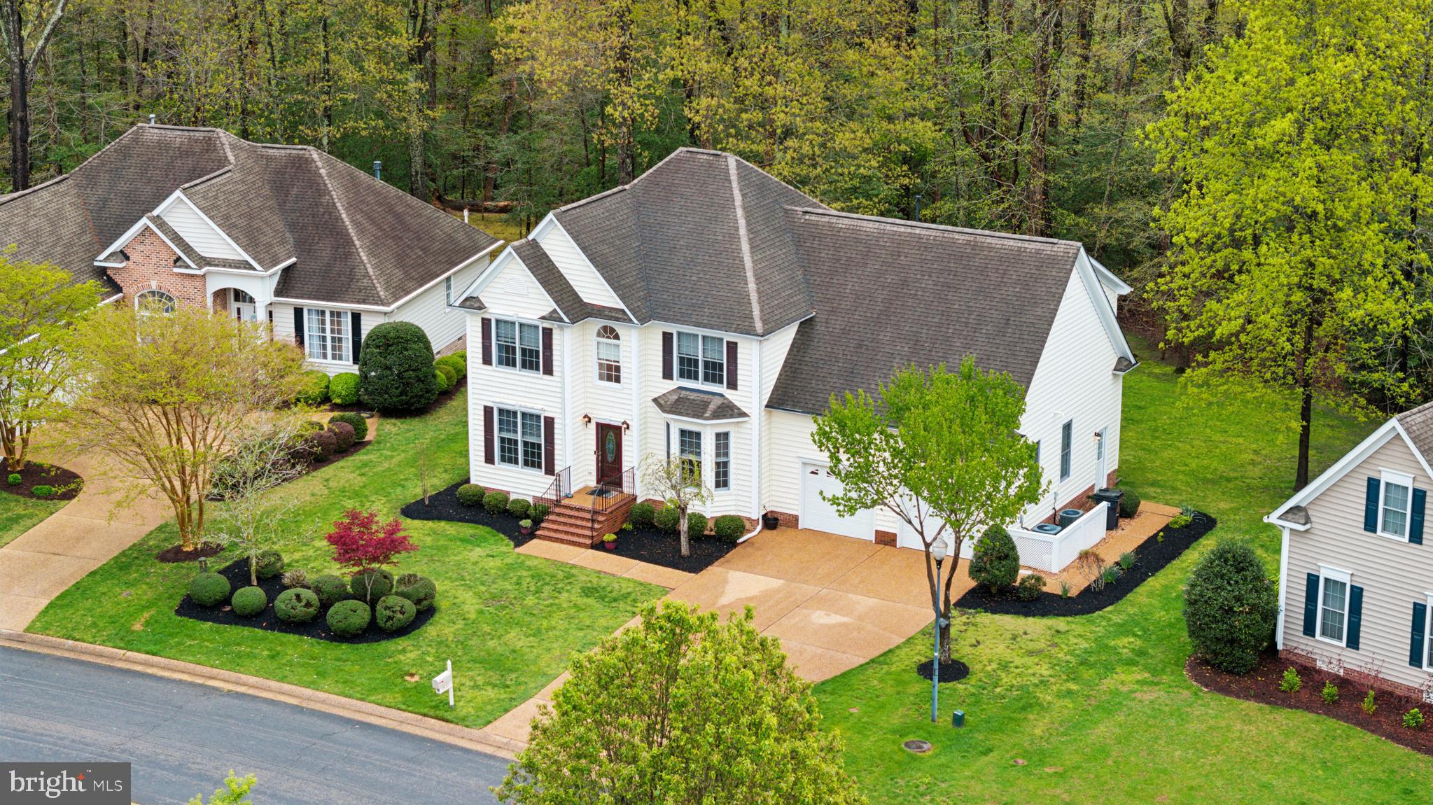 STONEHOUSE - Residential