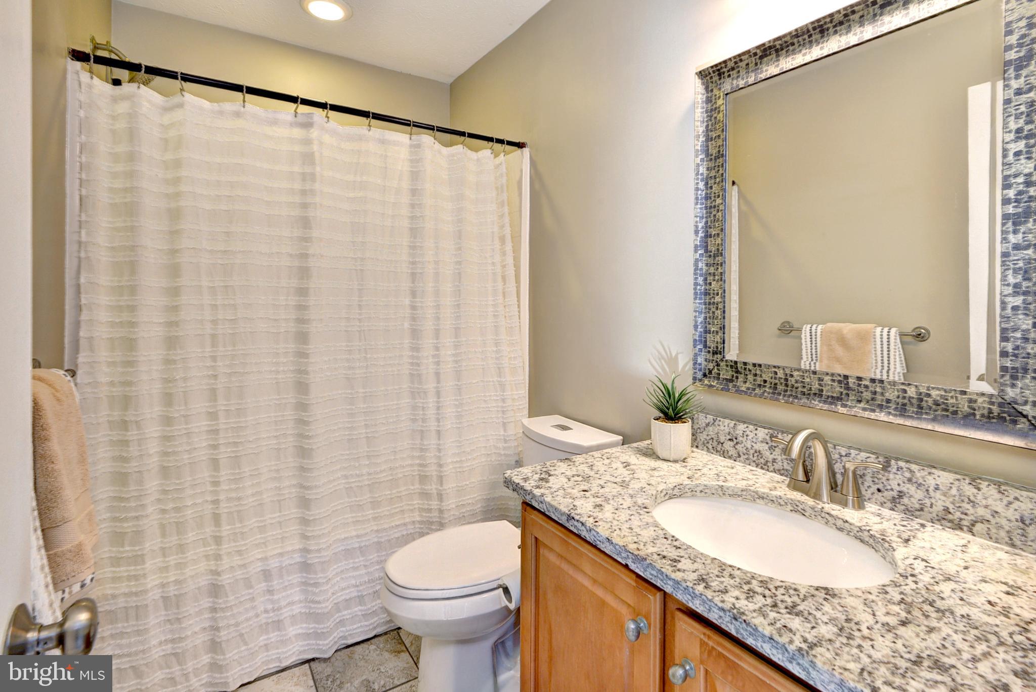 STONEHOUSE - Residential