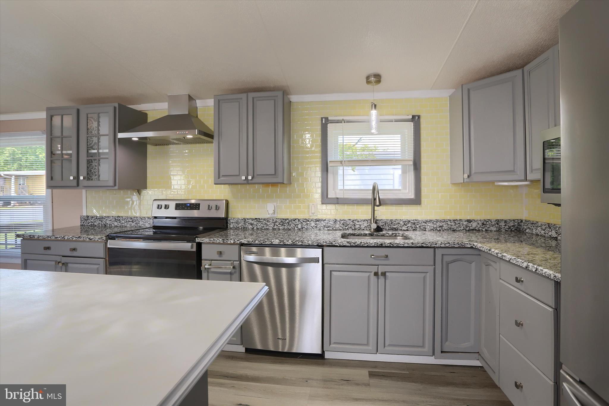 OAK KNOLL ESTATES - Residential