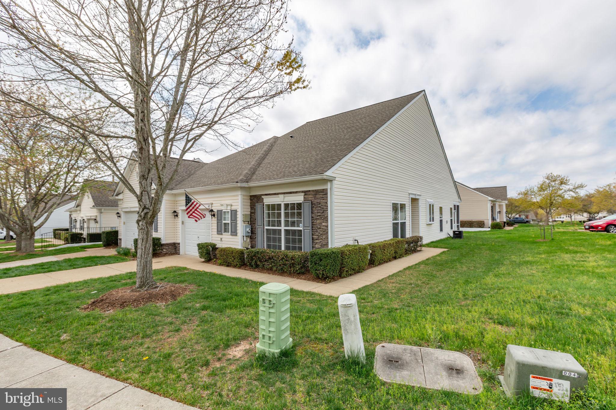 THE VILLAS AT FALLS RUN - Residential