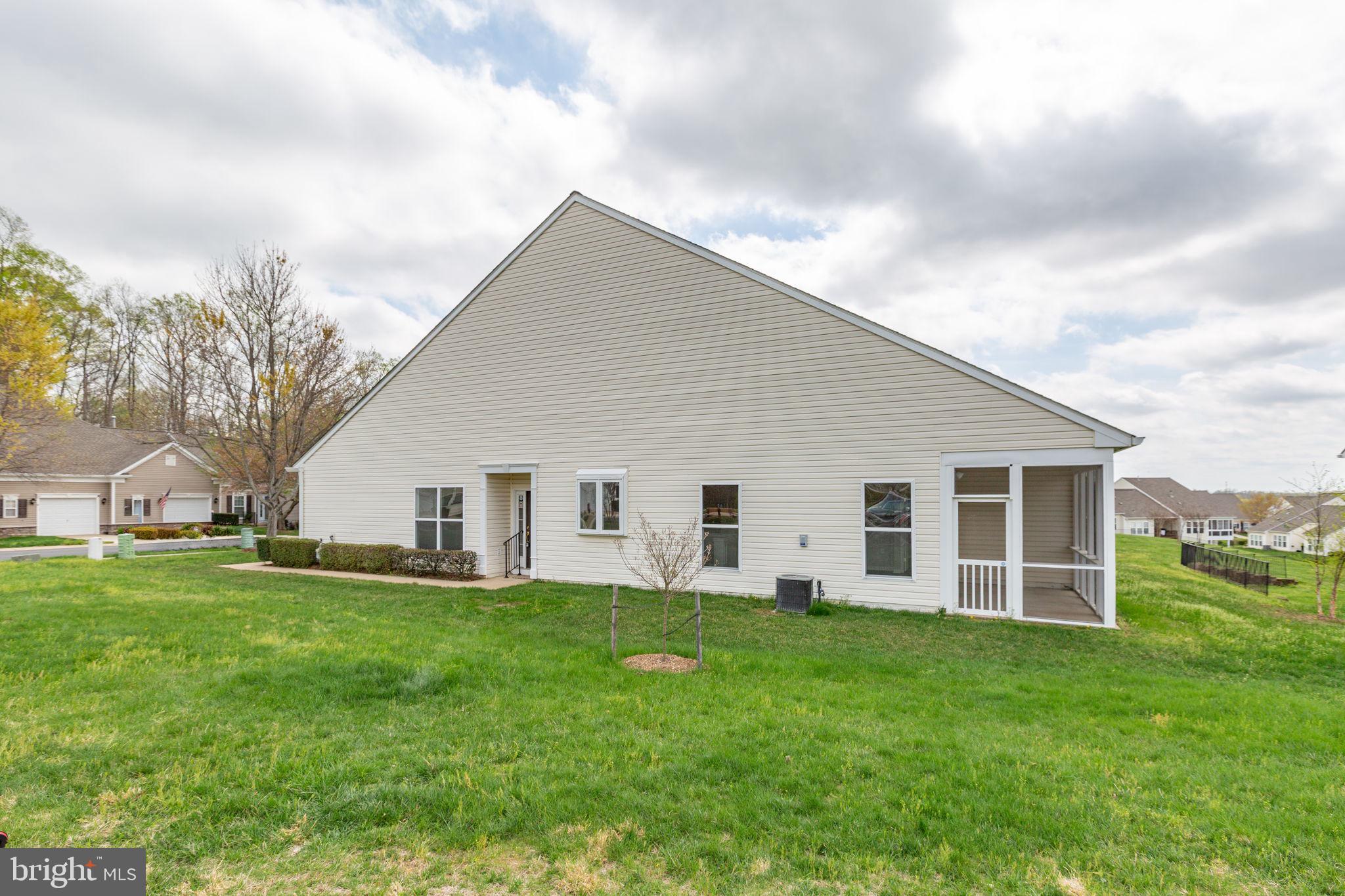 THE VILLAS AT FALLS RUN - Residential