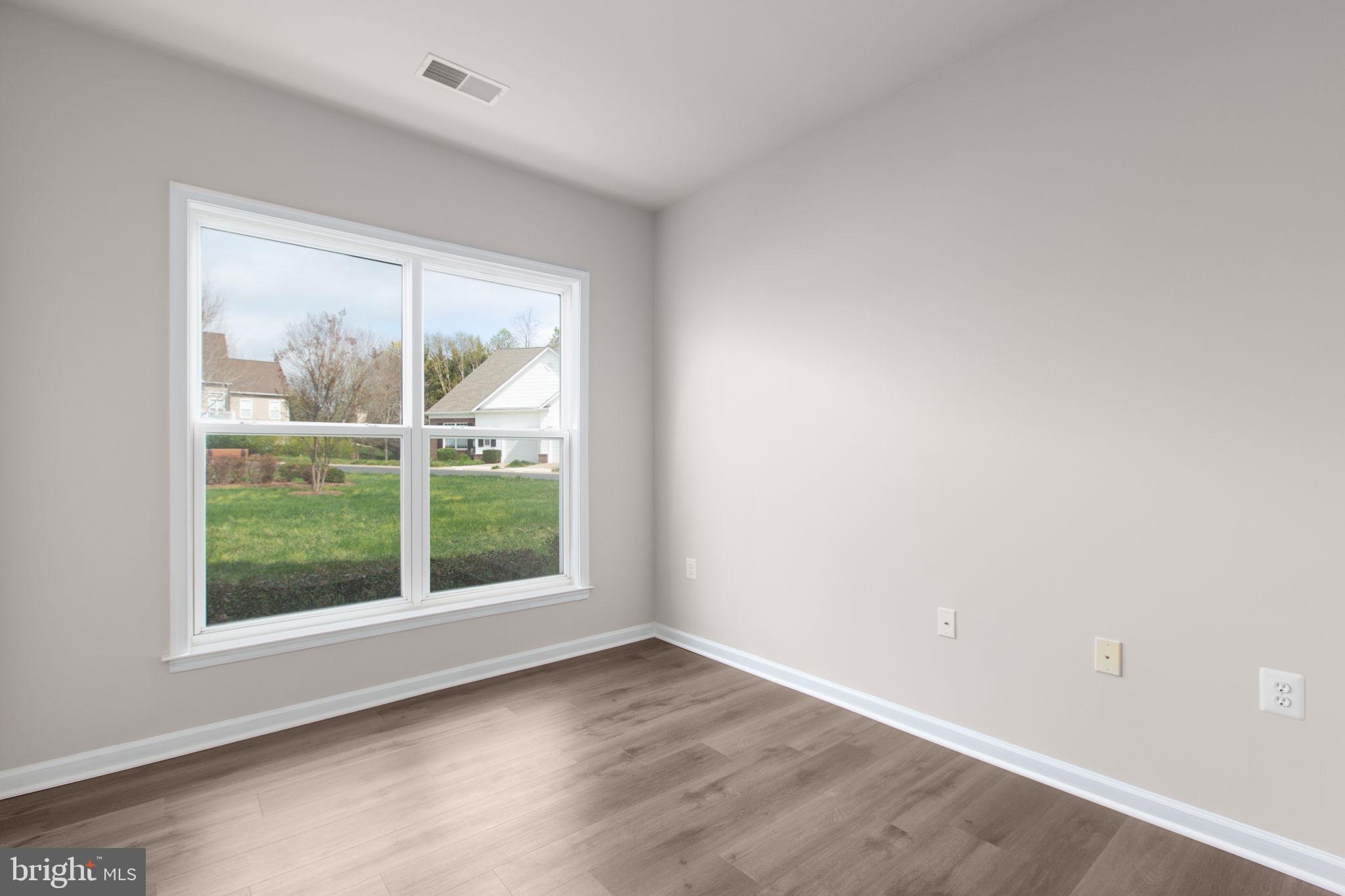 THE VILLAS AT FALLS RUN - Residential