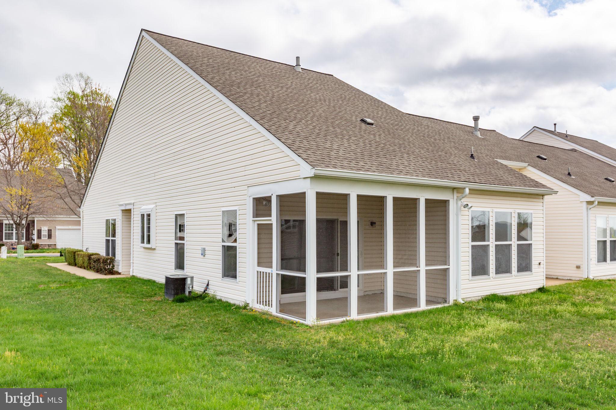 THE VILLAS AT FALLS RUN - Residential