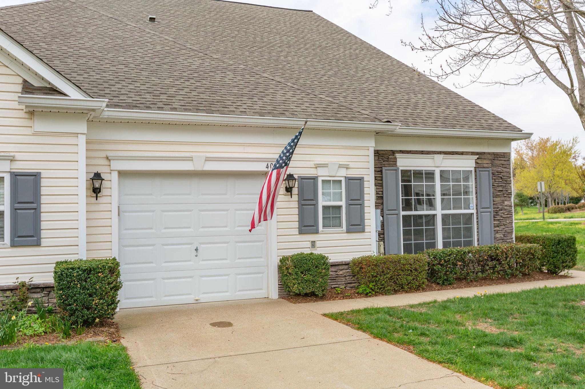 THE VILLAS AT FALLS RUN - Residential